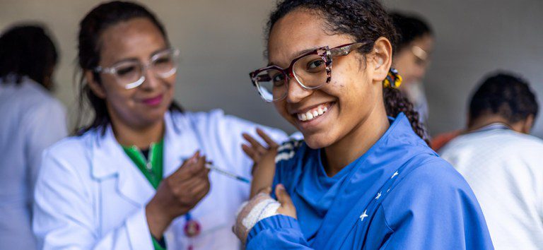 Perdeu a vacina contra o HPV? Ministério da Saúde amplia prazo para jovens de 15 a 19 anos