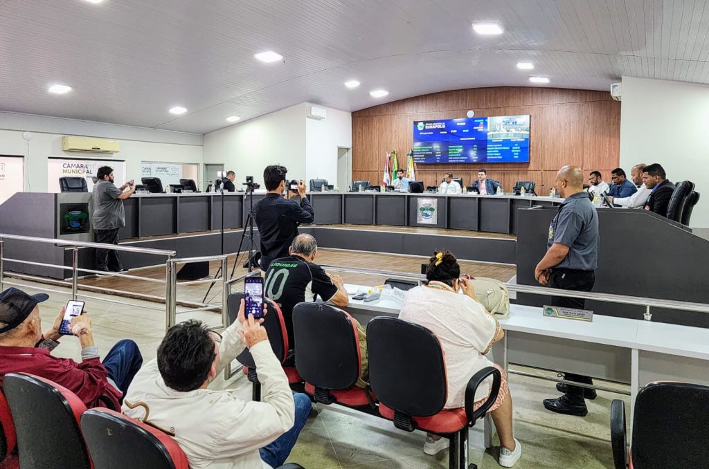 Câmara de Eunápolis cobra prorrogação do processo seletivo REDA para 2025