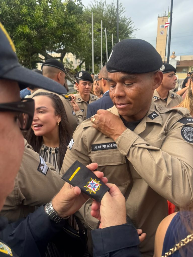 De soldado a futuro oficial: Joaci Rosário Barreiros Júnior conquista aprovação no Curso de Formação de Oficiais da PMBA